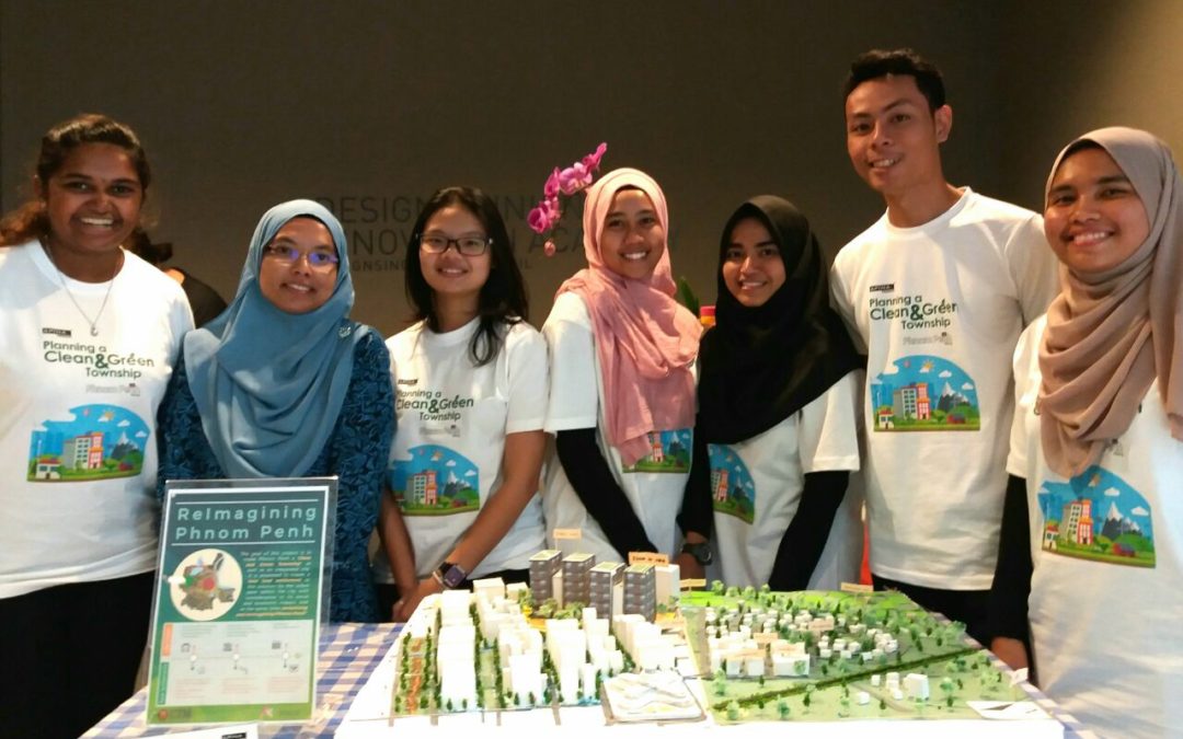 FBE Students Won Champion in the “Young Mayor Competition: Planning a Clean and Green Township 2017” in Singapore