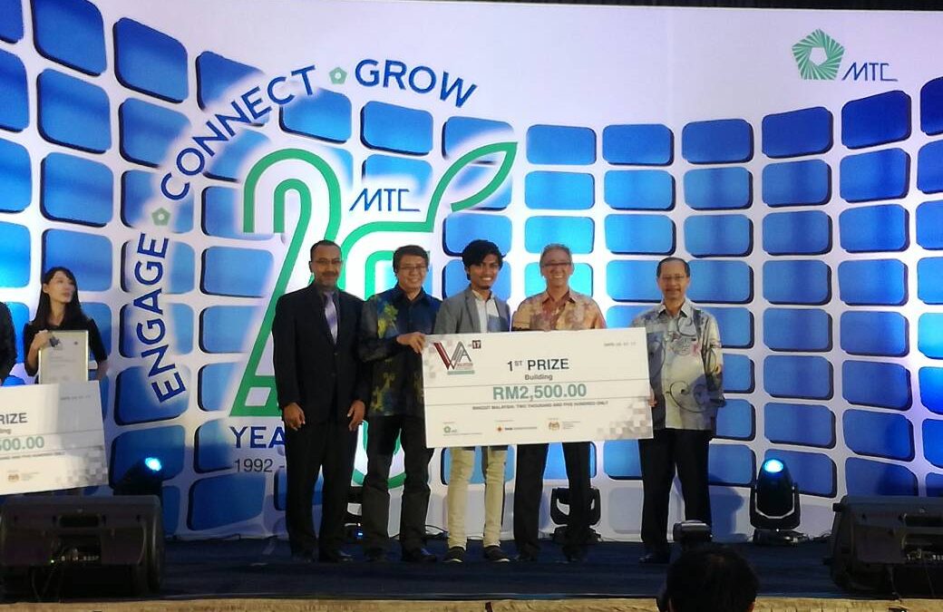 UTM Second Year B Sc Architecture Student Wins Malaysian Wood Award 1st Prize at the Malaysian Timber Council Silver Jubilee