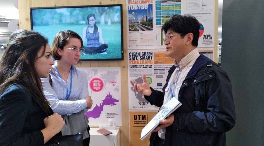 UTM-LCARC Exhibits and Promotes Malaysia’s “Science to Action” (S2A) Approach to City-level Climate Change Action Plan-making at COP 23