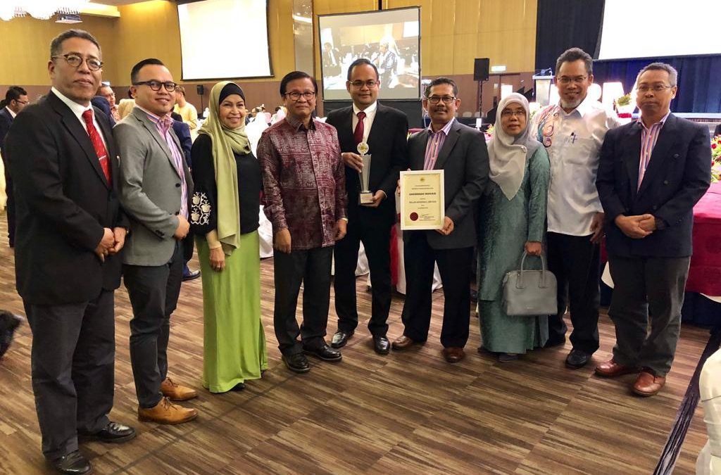 QS Research Team won BQSM Innovation Award 2018