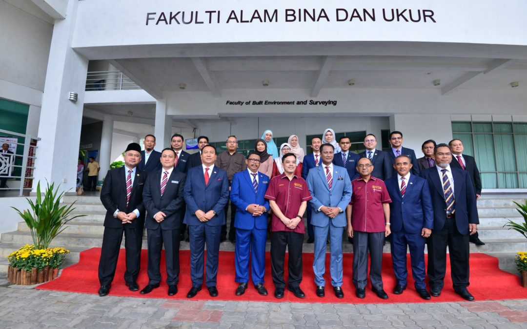 Majlis Pendaftaran Program Khas Ijazah Doktor Falsafah Pegawai Tadbir Negeri Johor