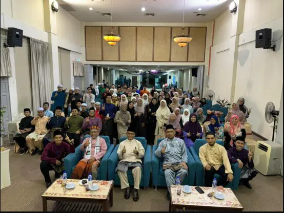 Hadi, Farah Dinobatkan Sebagai Qari dan Qariah UTM 2024