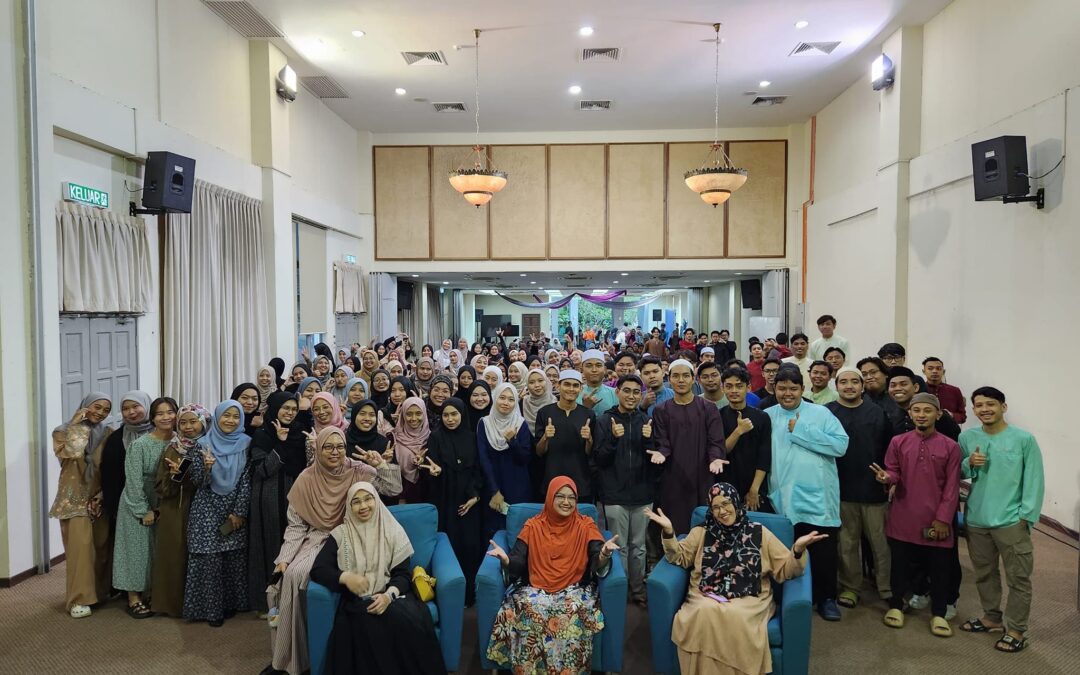 Majlis berbuka puasa bersama pelajar FABU