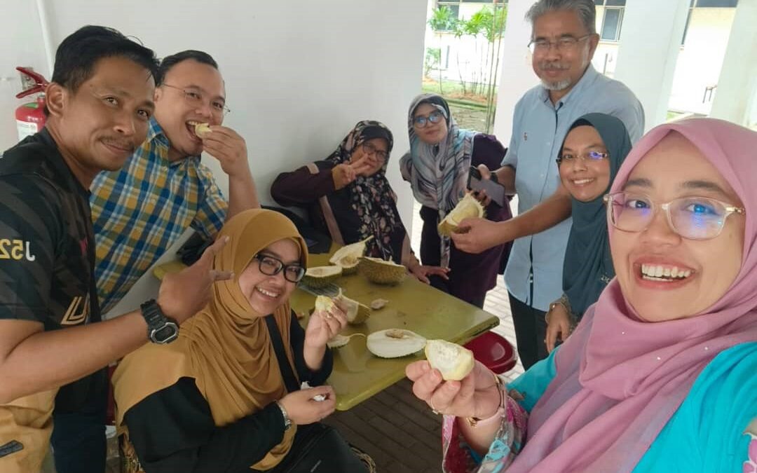 PROGRAM KENDURI DURIAN SEKAMPUNG FABU